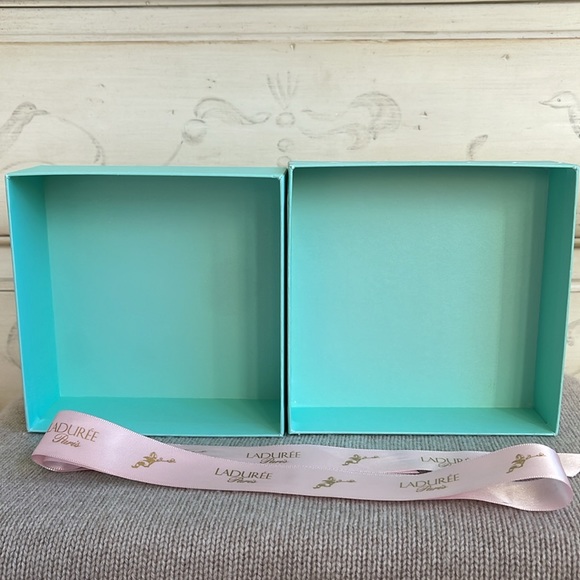 LADURÉE PARIS BOX - Picture 9 of 10